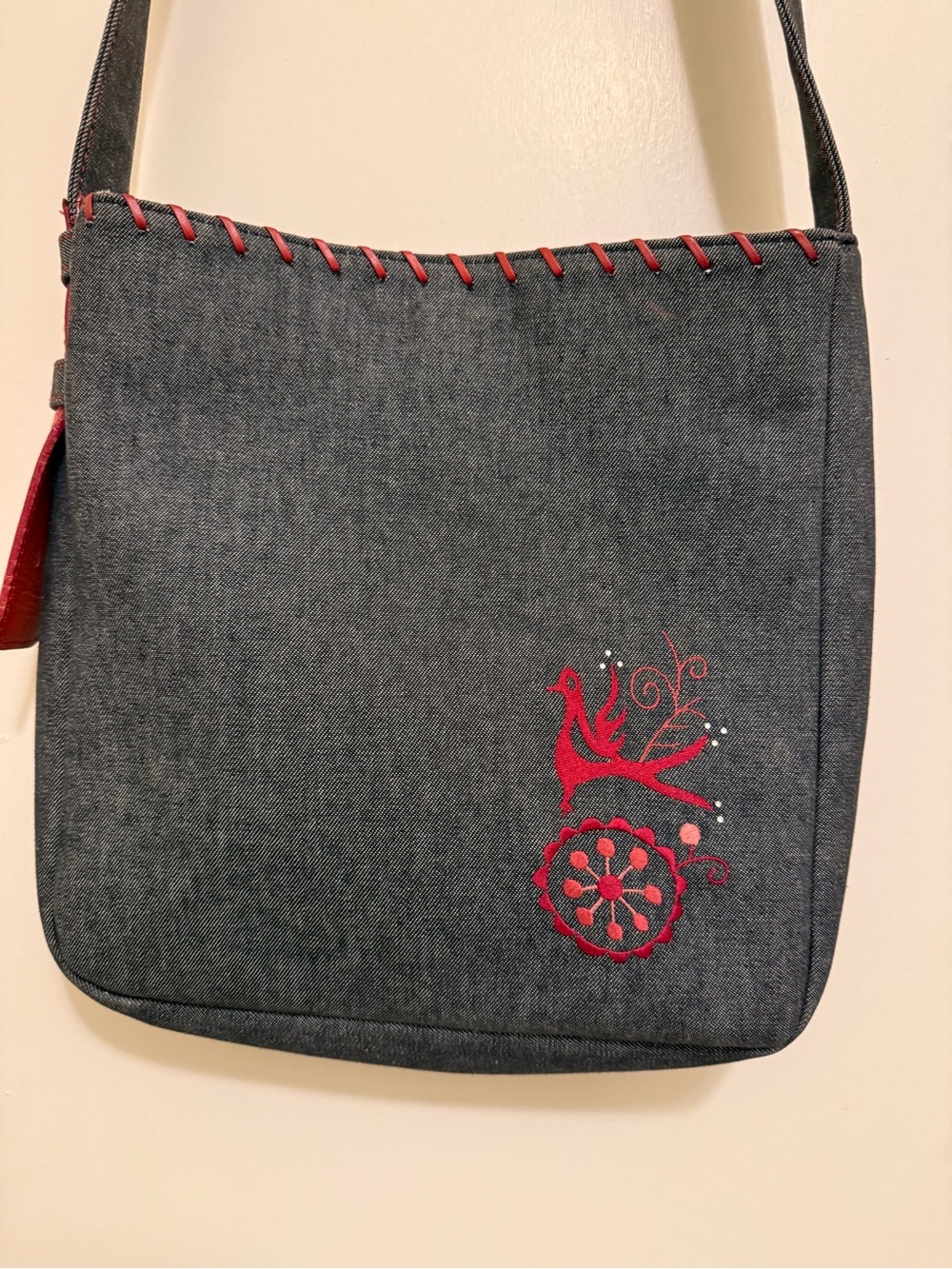 GUC Ana Sui Crossbody